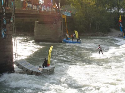 Riversurfen Welle Silz 4 © Area 47 Riversurfen Welle Silz 4 © Area 47