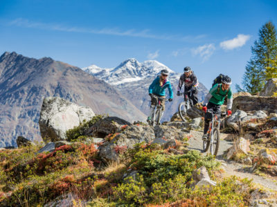 Mit den Guides der AREA 47 im Ötztal kann man auch geführte Mountainbike-Touren machen. © Rudi Wyhlidal Mit den Guides der AREA 47 im Ötztal kann man auch geführte Mountainbike-Touren machen. © Rudi Wyhlidal