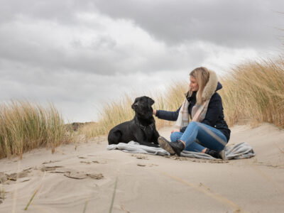 Wangerooge mit Hund. © Kees van Surksum Wangerooge mit Hund. © Kees van Surksum
