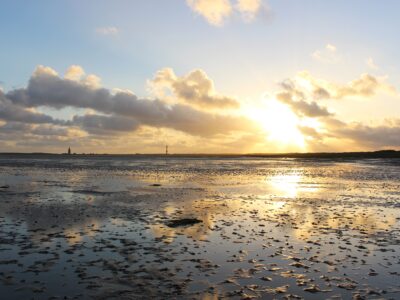 Sonnenuntergang auf Wangerooge. © Kurverwaltung Wangerooge Sonnenuntergang auf Wangerooge. © Kurverwaltung Wangerooge