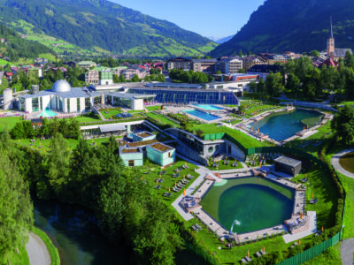 AlpenthermeGastein_Außenaufnahme7a_Sommer_Michel