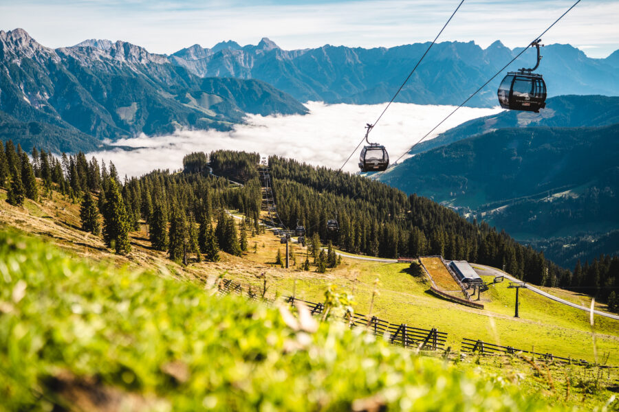 Die Leoganger Bergbahnen sind auch im Herbst durchgehend im Betrieb. © Michael Geißler